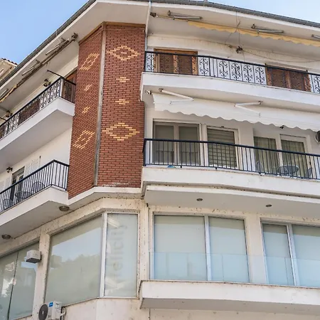 Grand By F & G Apartmán