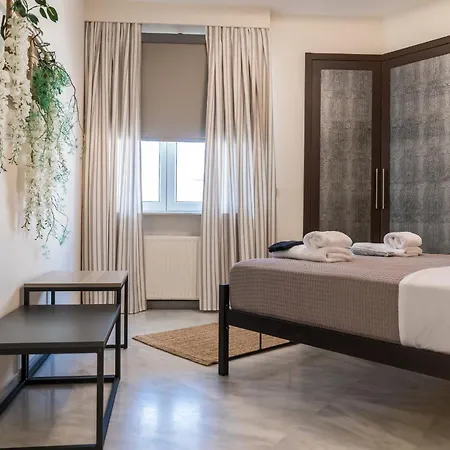 Apartment Grand By F & G Kastoria