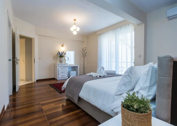 Grand By F & G Apartmán Kastoria