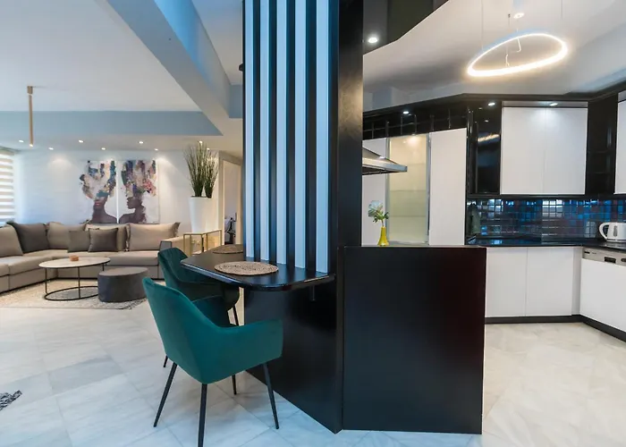 Grand By F & G Apartamento *